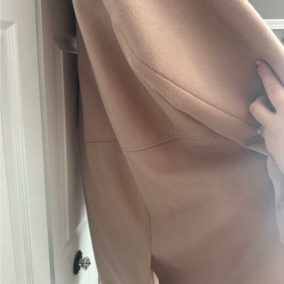 Pale pink fur Kenneth Cole coat - Picture 4 of 5